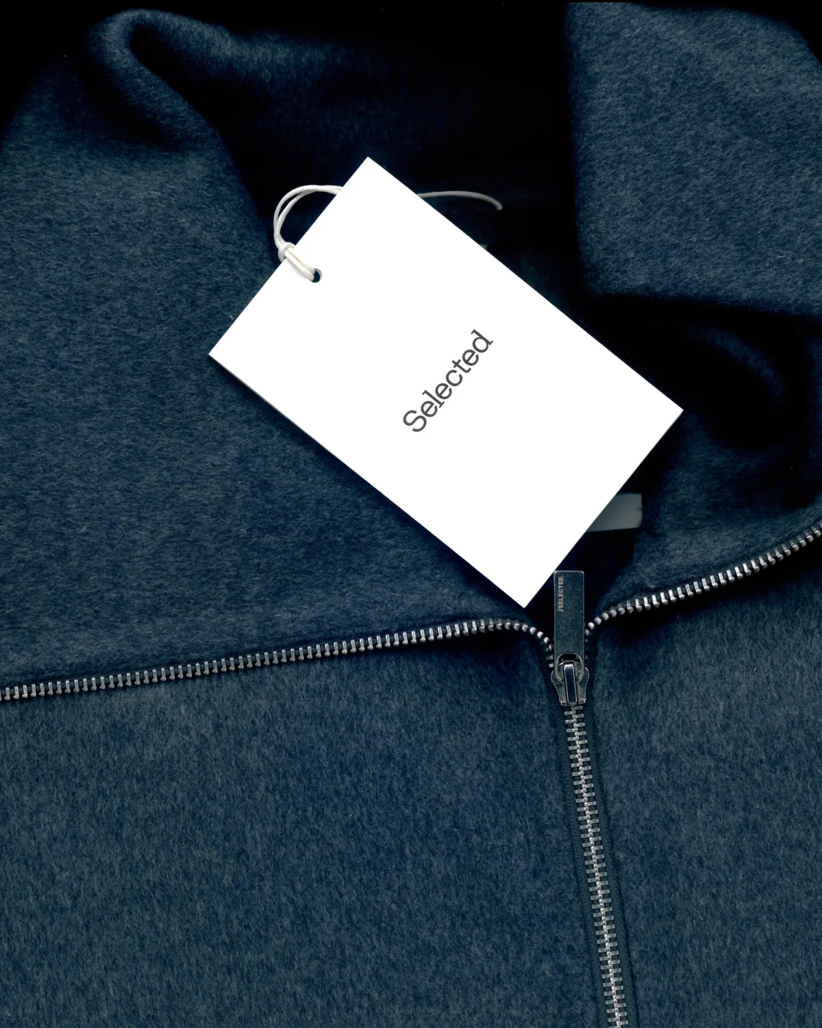 Selected — image 5